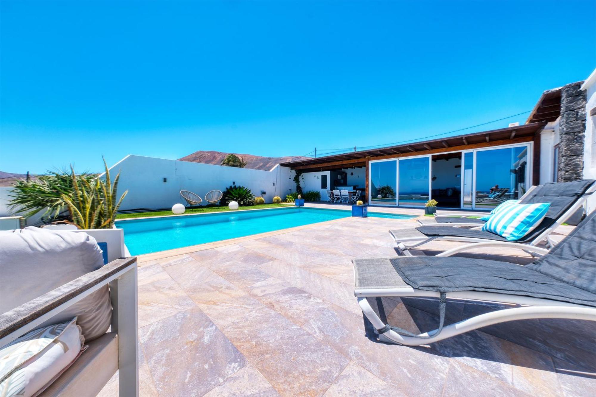 Villa Macher Piscina Y Bar Piscina Tias Luaran gambar